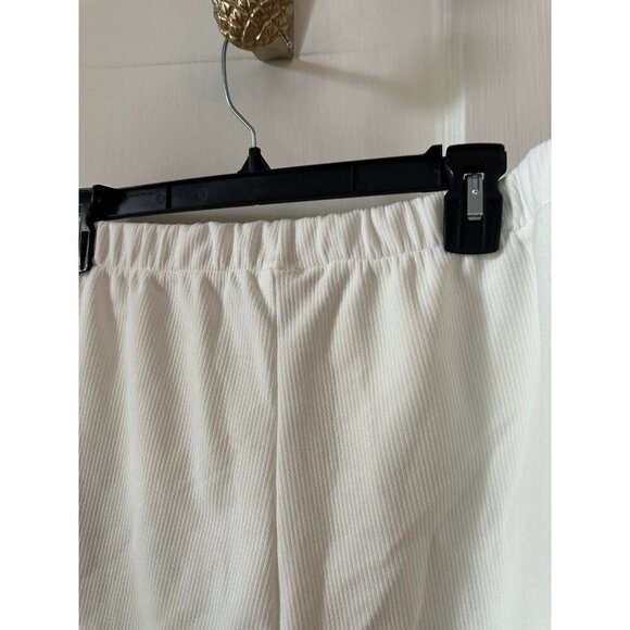 SHEIN curve women’s size 2x-large white shorts - Picture 7 of 7